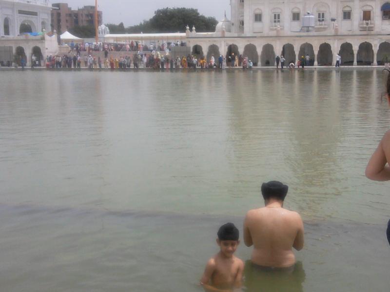 Bangla Sahib Gurudwara Delhi